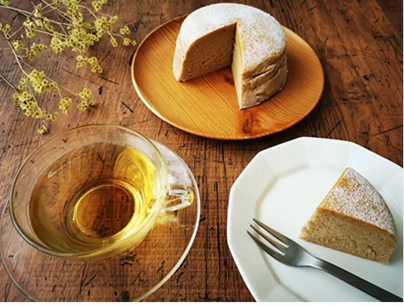おもてなしレシピ ロイヤルミルクティーのスフレチーズケーキ Linktea ネパール紅茶