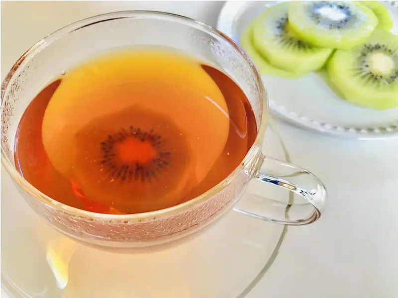 紅茶を飲みすぎるとニキビや肌荒れの原因になるって本当 Linktea ネパール紅茶